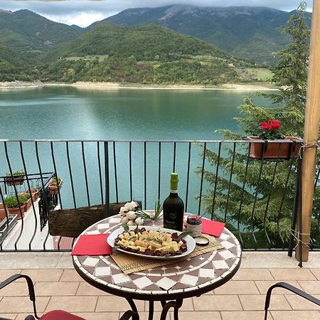 B&B La Casetta Sul Lago Colle di Tora Экстерьер фото